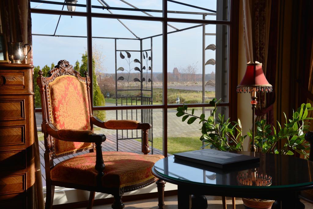 Rowing Hotel Trakai Eksteriør billede
